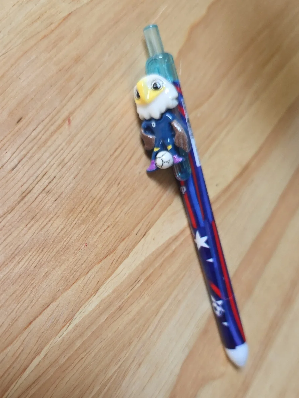 Eagle Figure Soccer Ball Point Pen Nwot